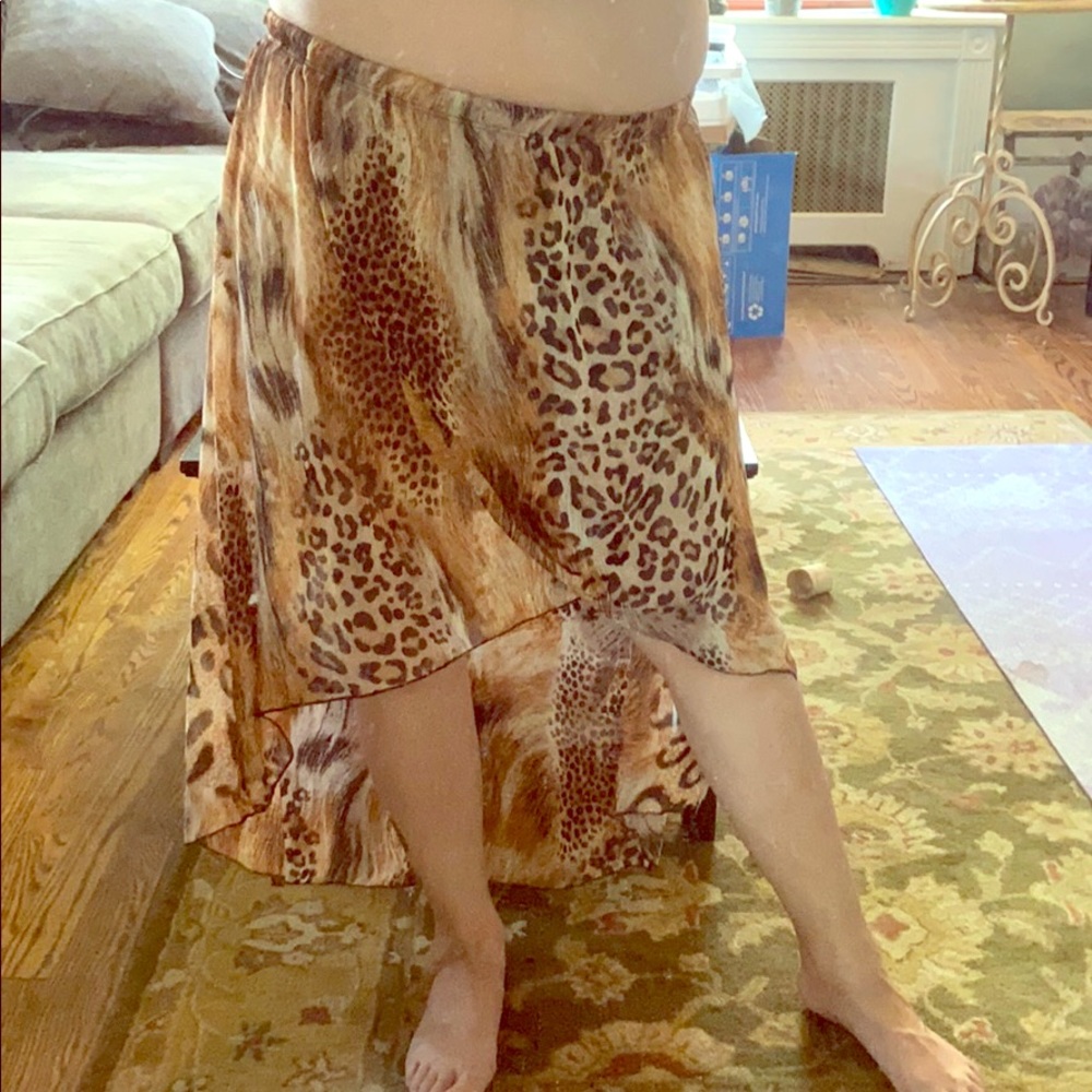 Leopard print skirt